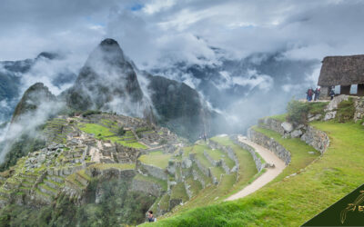Machu Picchu Peru Guide: Tours, Hiking, Maps, Buildings, Facts and History